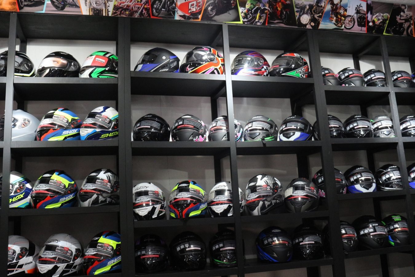 Tienda de Ropa para Motoristas, Accesorios y Repuestos Moto