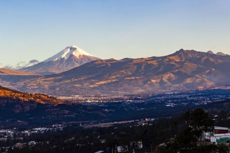 Lee más sobre el artículo El turismo sostenible ecuatoriano es reconocido por la Asociación Latinoamericana de Viajes por su enfoque